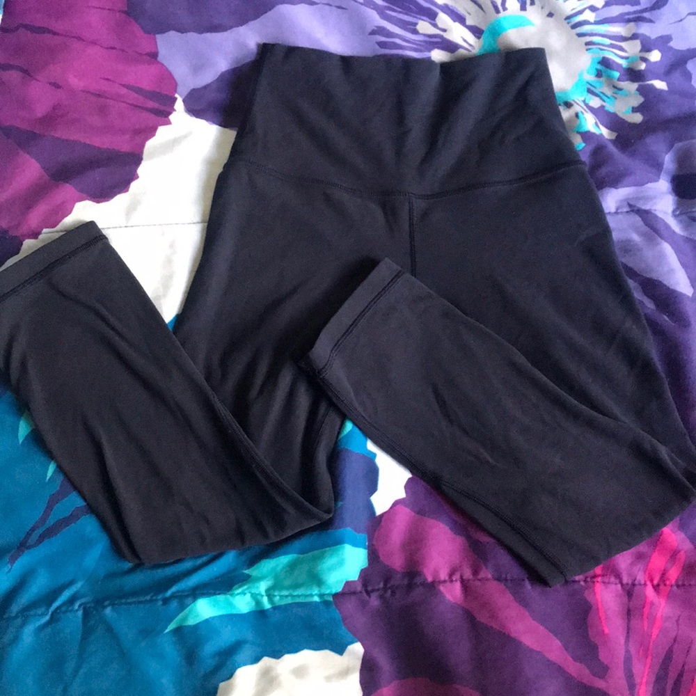 Lululemon Align II Pant 21” Crop Leggings - NAVY